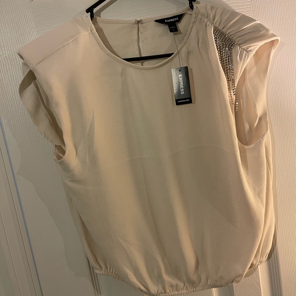 NWT Express ivory blouse with embellishment M - Picture 3 of 3